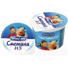 Crème aigre, 21% de matière grasse. Сметана 21% жирности