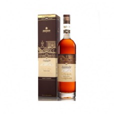 ARARAT BRANDY YEREVAN 10 ANS 0.75L 57 %VOL 